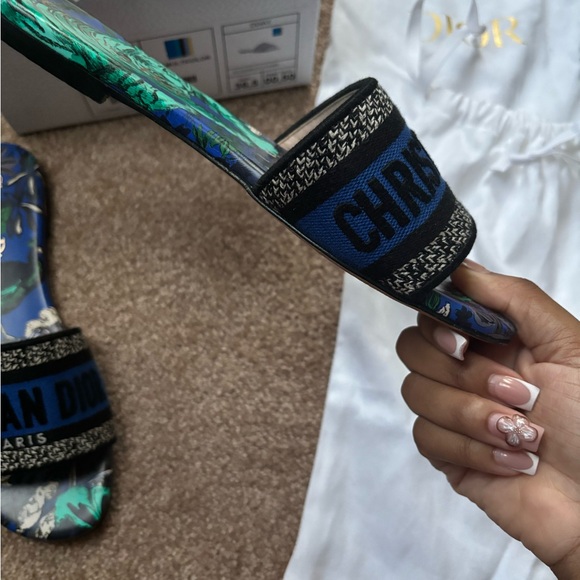 Christian Dior sandals - Picture 3 of 11